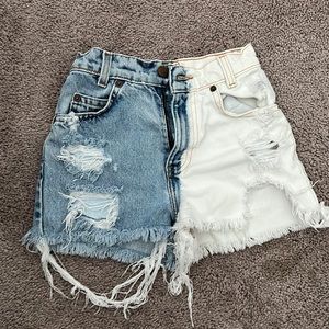 Vintage high waisted Jean shorts